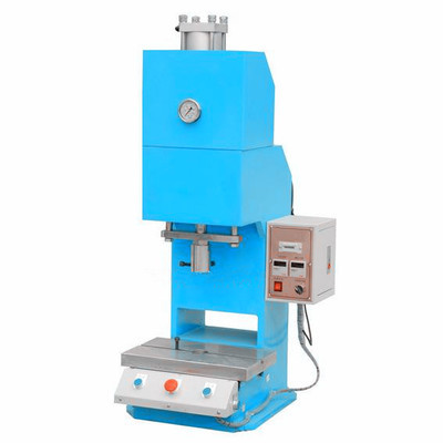 壓鉚機(jī)/氣動壓接機(jī)_液壓機(jī)械欄目